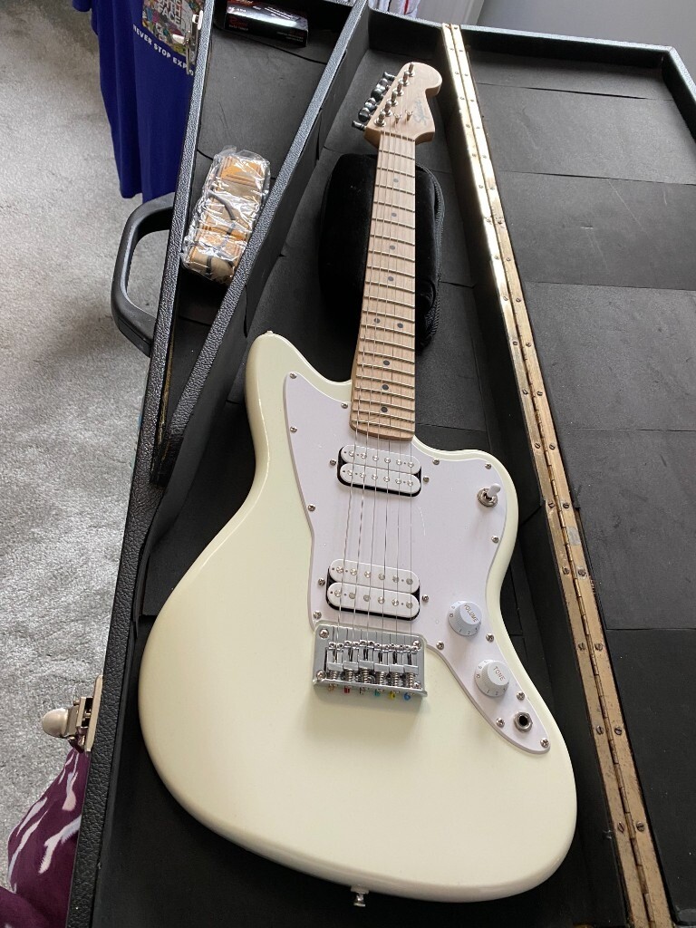 fender jazzmaster hard case